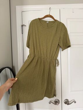 Old Navy Olive Drawstring Waist Short Sleeve Dress